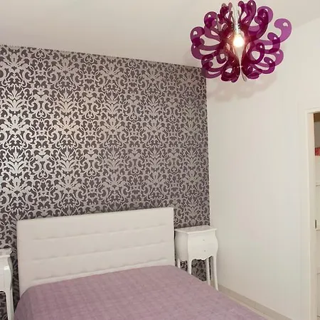 Casa Fabiola Aradeo